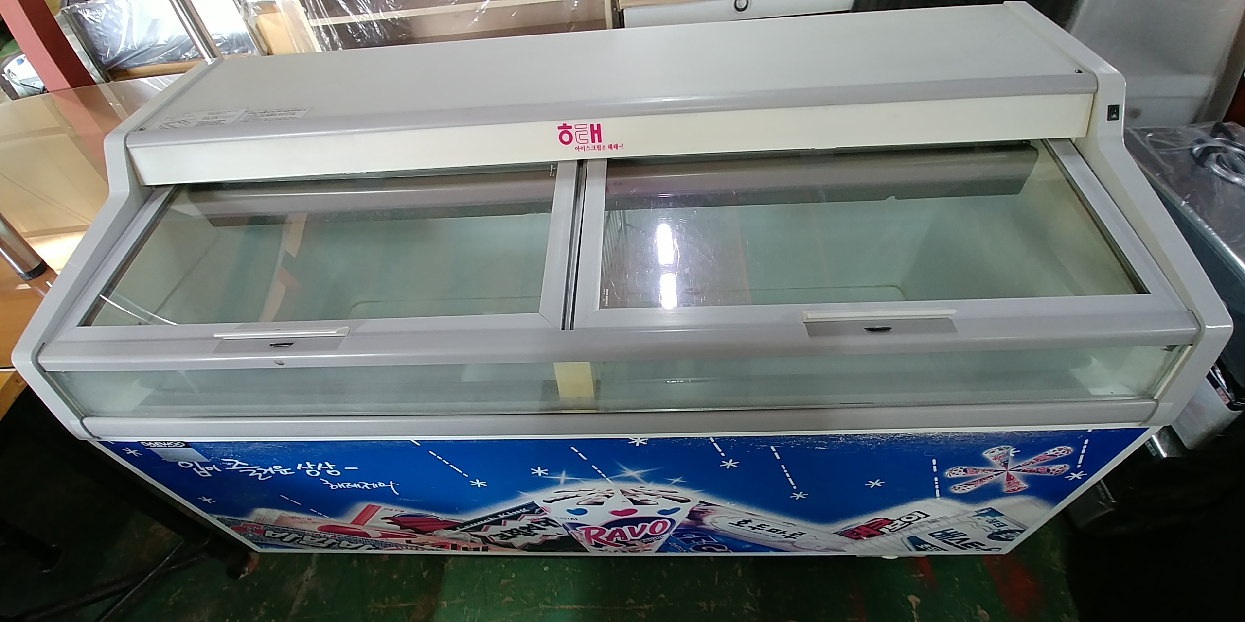 1970210249_no8aPurc_9e3eda752ca9198ded29be928a724c2300eb9377.jpg 이미지크게보기