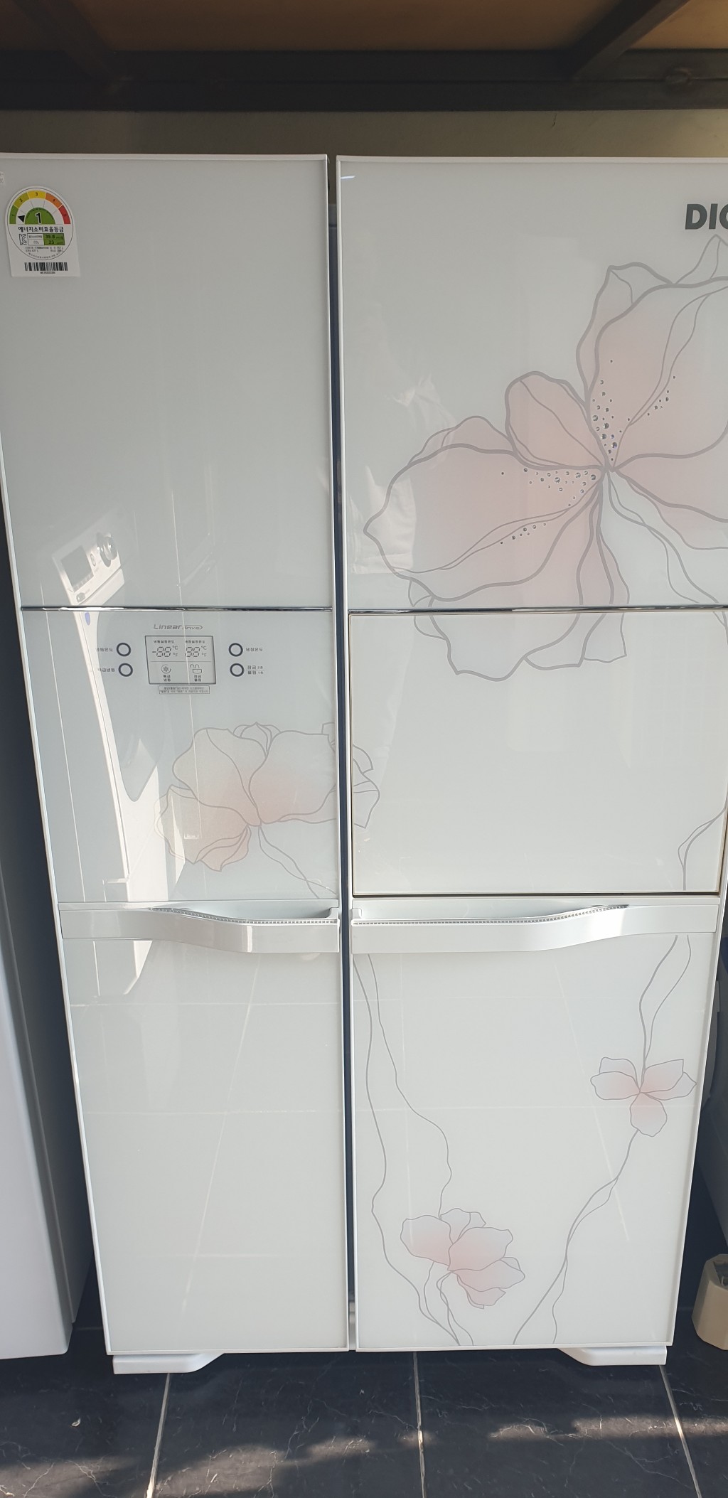 3542387954_OVloDF6g_119ba617d0dad5b257e9cdb3e7ae6f6fe2cff743.jpg 이미지크게보기